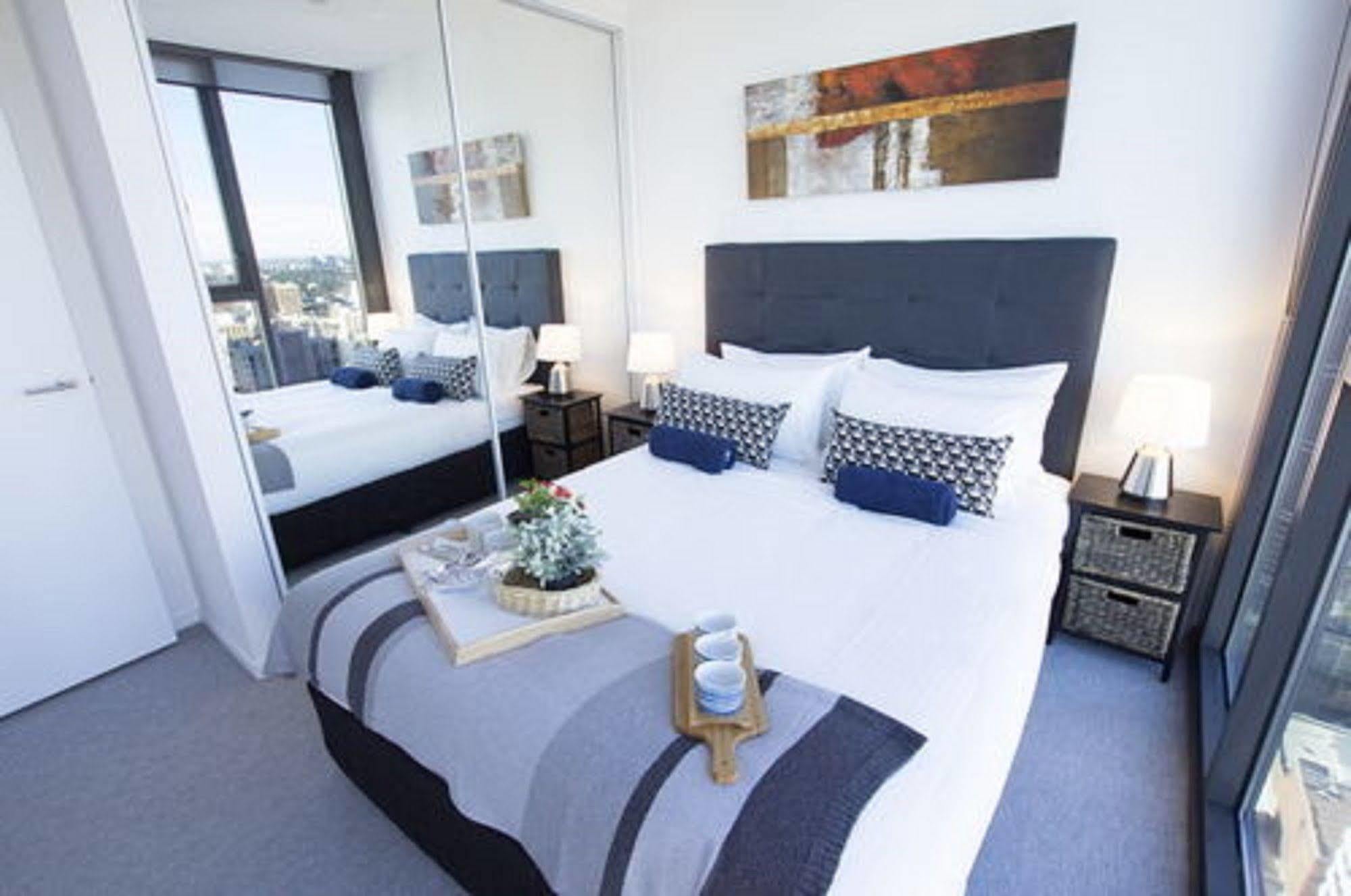 Carlson View Serviced Apartments Melbourne City Exterior foto